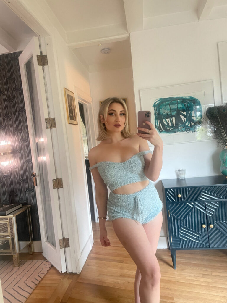 Holly Wolf – Nude Leaks Onlyfans