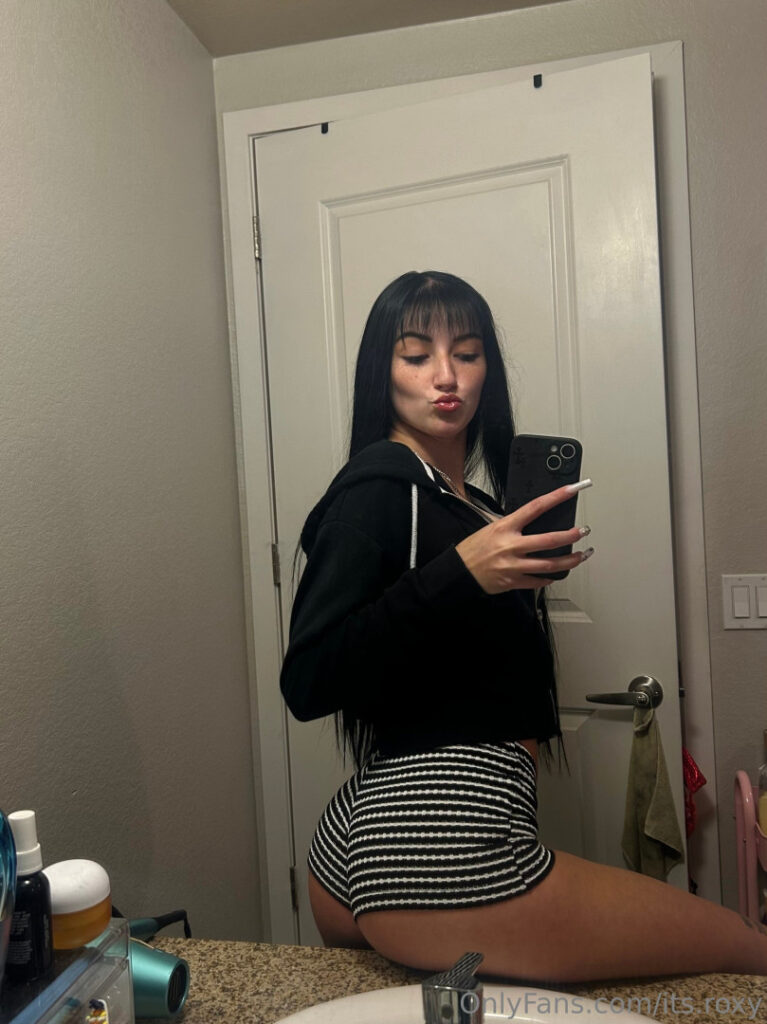 its.roxy – Nude Leaks Onlyfans
