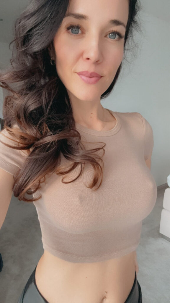 ItsBianka | Bianka Helen | Sweet Anna – Nude Leaks Onlyfans