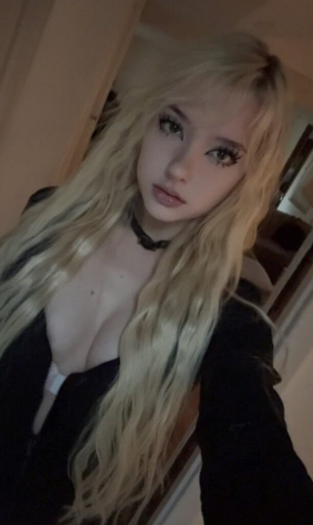 ItsNotDatSrs / Notdatsrs / liz / lilredvlvt – Nude Leaks Onlyfans