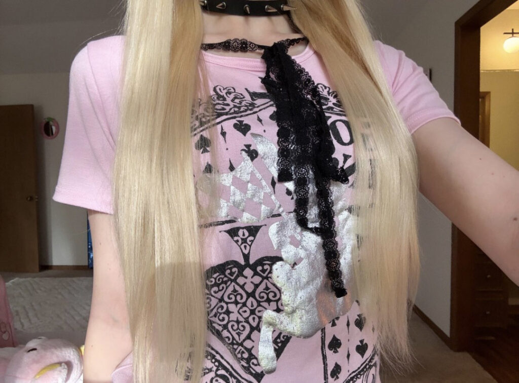 ItsNotDatSrs / Notdatsrs / liz / lilredvlvt – Nude Leaks Onlyfans