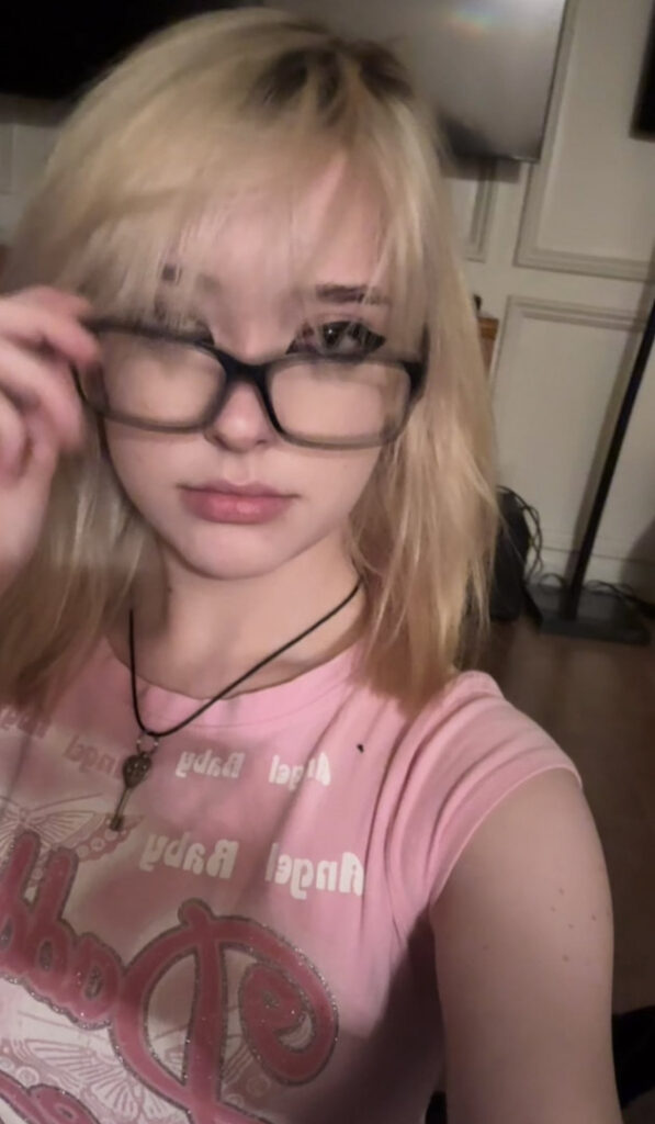 ItsNotDatSrs / Notdatsrs / liz / lilredvlvt – Nude Leaks Onlyfans