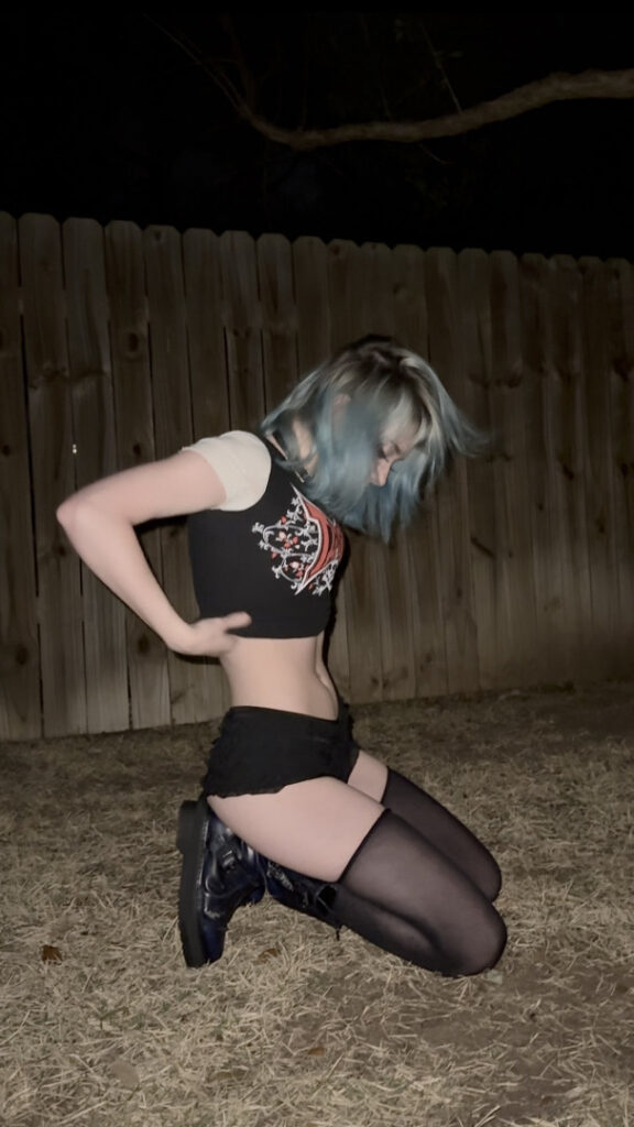 ItsNotDatSrs / Notdatsrs / liz / lilredvlvt – Nude Leaks Onlyfans