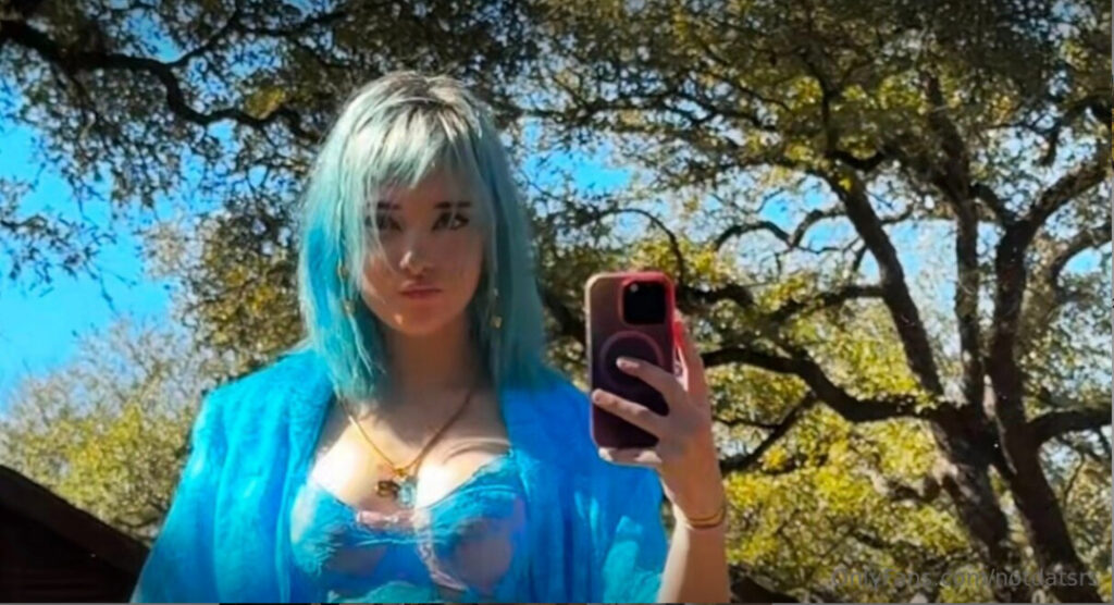 ItsNotDatSrs / Notdatsrs / liz / lilredvlvt – Nude Leaks Onlyfans