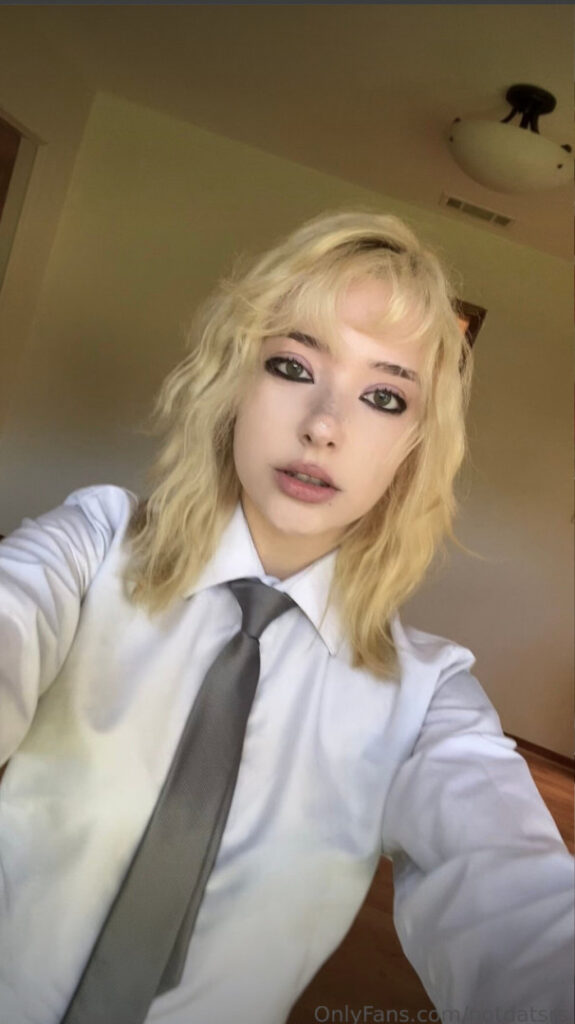 ItsNotDatSrs / Notdatsrs / liz / lilredvlvt – Nude Leaks Onlyfans