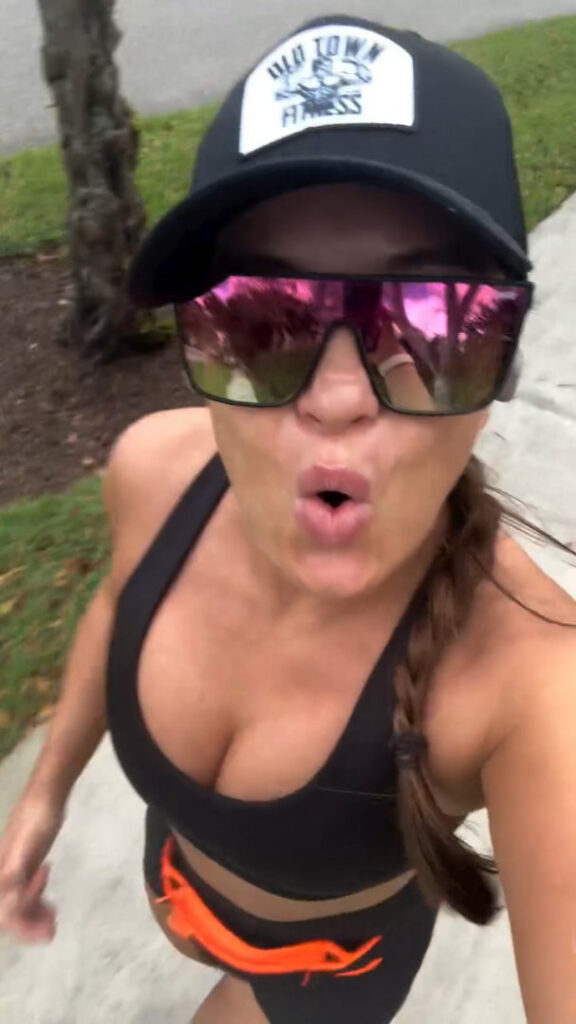 karolina kowalkiewicz / karolinaufc – Nude Leaks Onlyfans