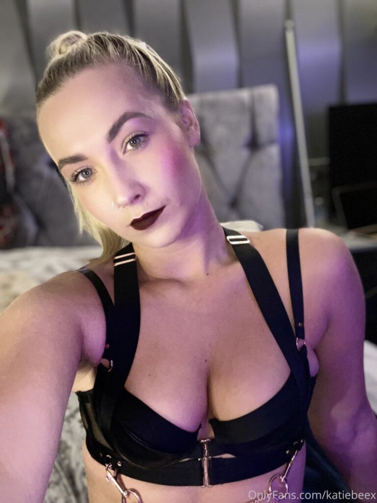 katiebeex – Nude Leaks Onlyfans
