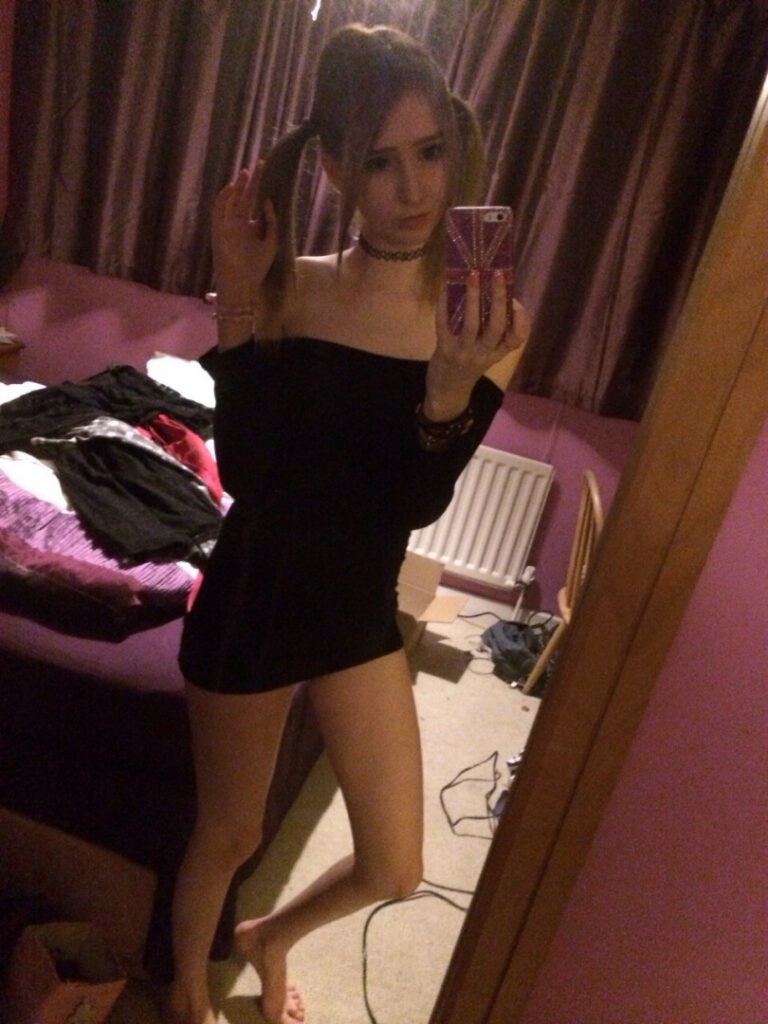 Kirabee / Kitten Sophie – Nude Leaks Onlyfans