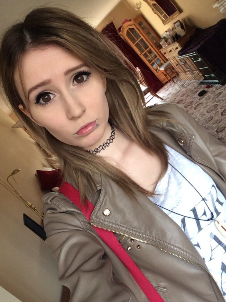 Kirabee / Kitten Sophie – Nude Leaks Onlyfans