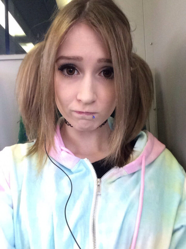 Kirabee / Kitten Sophie – Nude Leaks Onlyfans