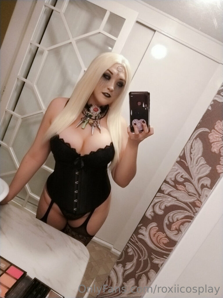 Roxii Cosplay – Nude Leaks Onlyfans