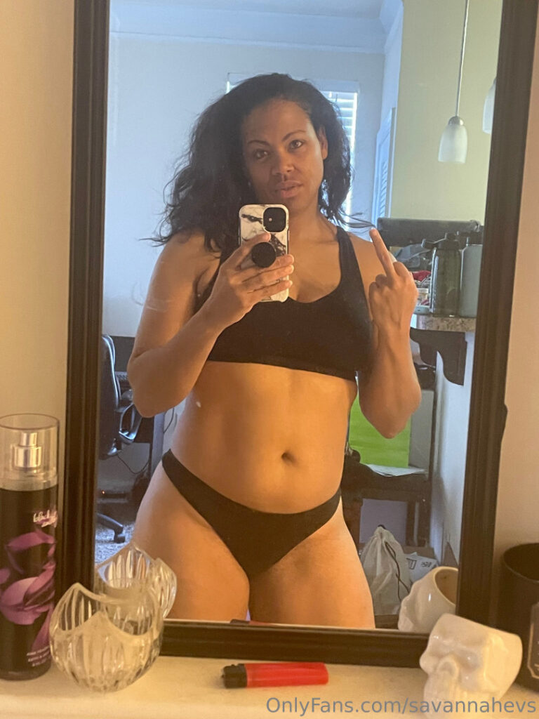 Savannah Evans – Nude Leaks Onlyfans