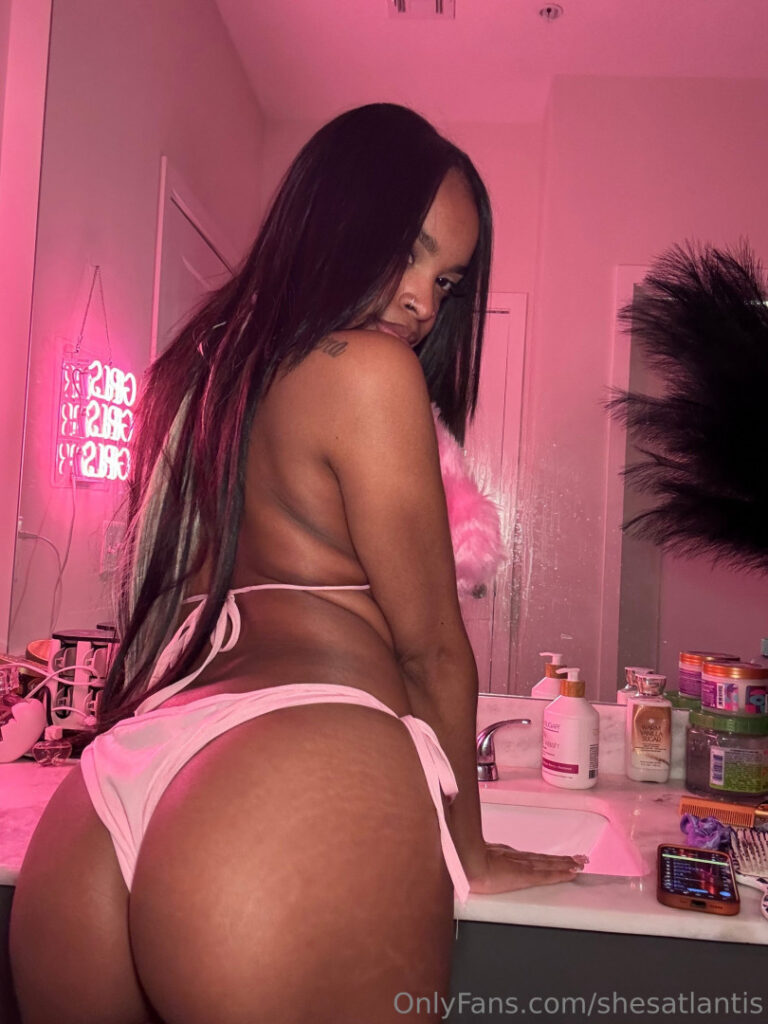 shesatlantis – Nude Leaks Onlyfans