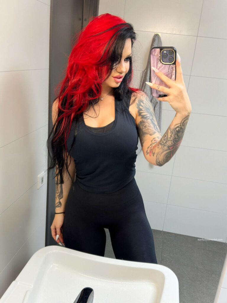 Starfucked – Nude Leaks Onlyfans