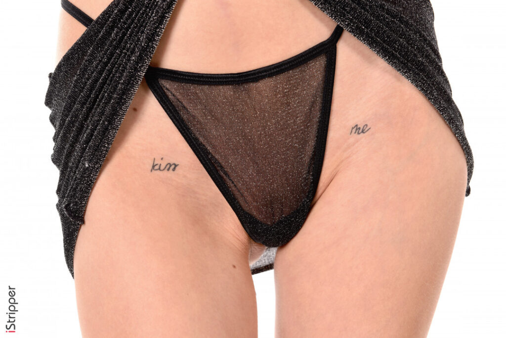 xeniablondi – Nude Leaks Onlyfans