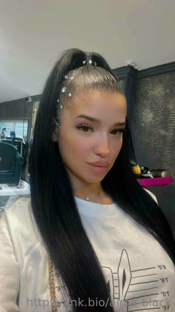@almablack Alma Black – Nude Leaks Onlyfans