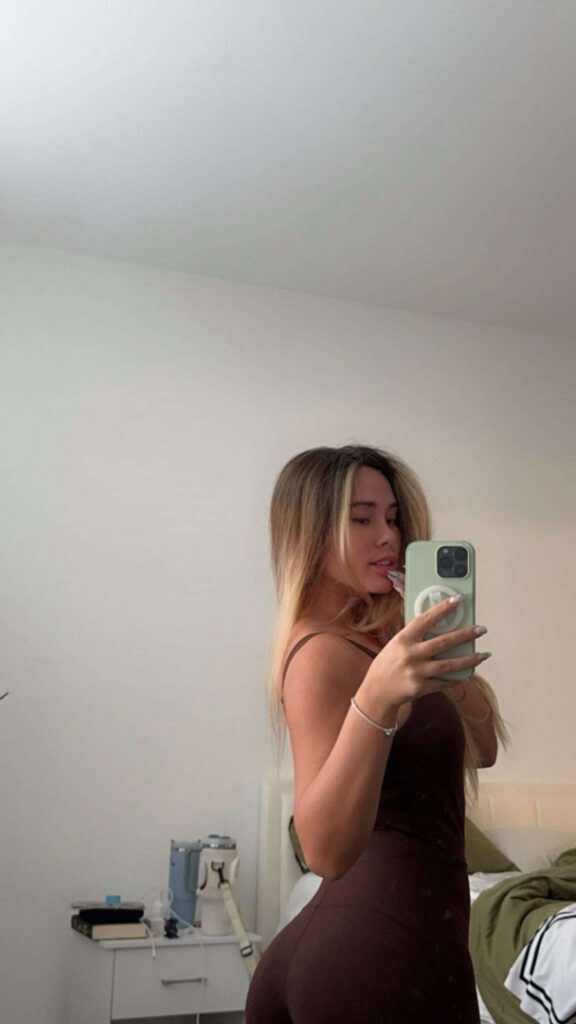 Alexia Steade – Nude Leaks Onlyfans