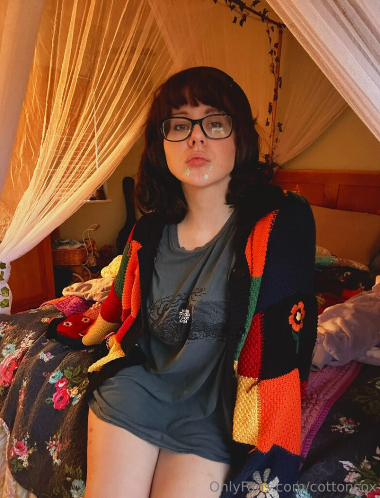 Alice Cotton Sox – Nude Leaks Onlyfans