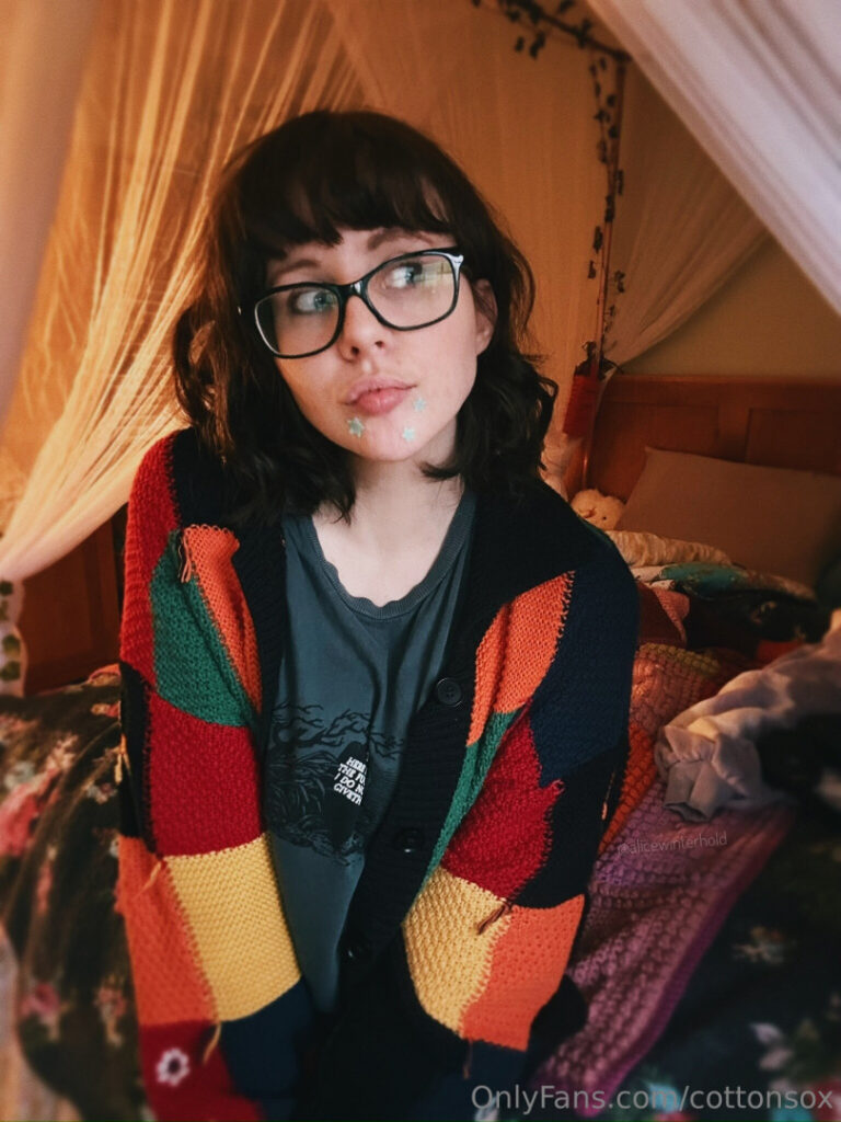 Alice Cotton Sox – Nude Leaks Onlyfans