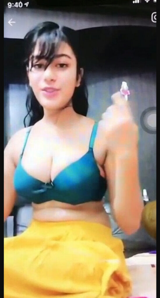 Ananya Sharma / Sia 121 tango – Nude Leaks Onlyfans