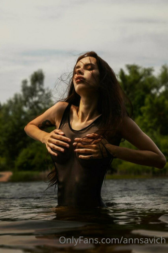 Anna Savich  –  AnnSavich – Nude Leaks Onlyfans