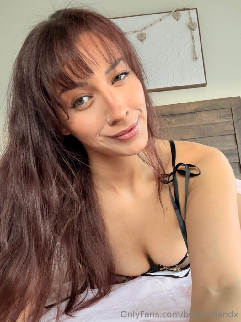 Bella Rolland – Nude Leaks Onlyfans