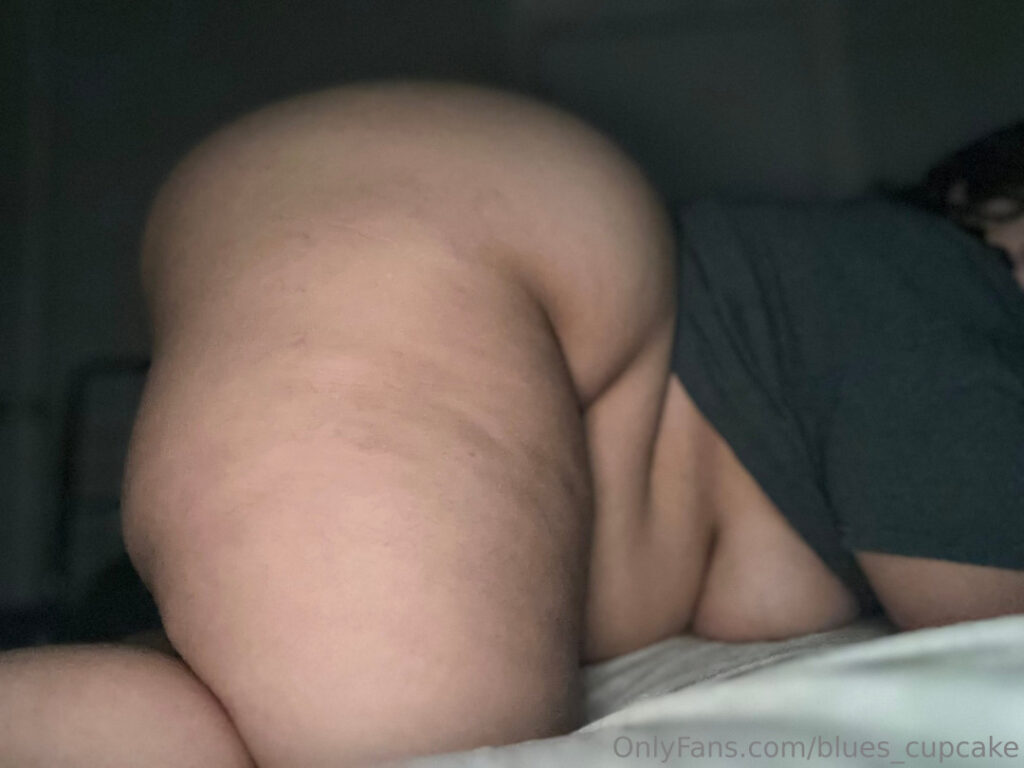 Blues_cupcake/ Bubblebuttblue/Bluehurricanenyc – Nude Leaks Onlyfans