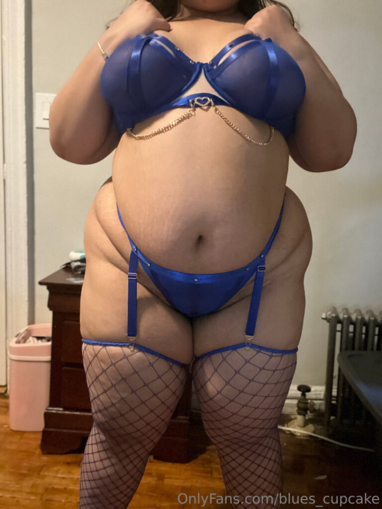 Blues_cupcake/ Bubblebuttblue/Bluehurricanenyc – Nude Leaks Onlyfans