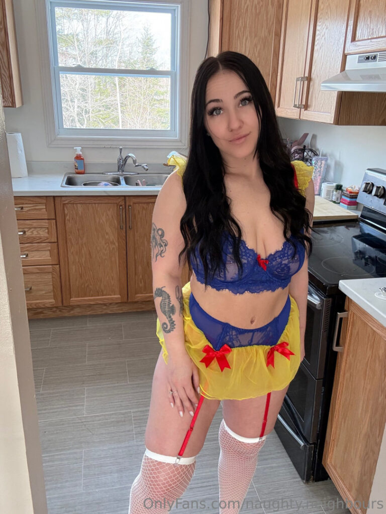 Charlotte Grace | naughty.neighbours | Christopher Anderson | naughty.neighbours-tease | – Nude Leaks Onlyfans