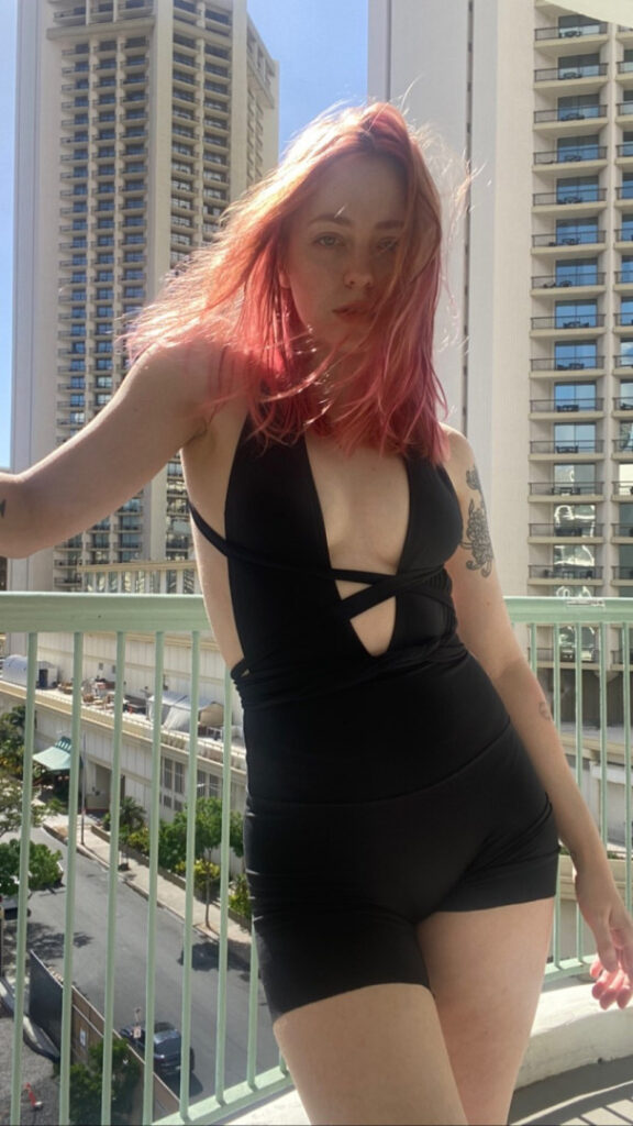 Cliponearring/ videogirltommy/ muddyaltar – Nude Leaks Onlyfans