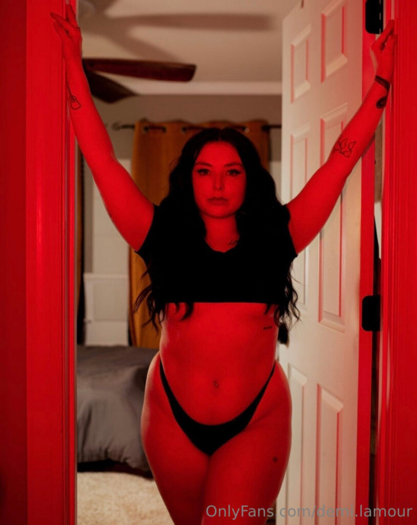 demi.lamour – Nude Leaks Onlyfans