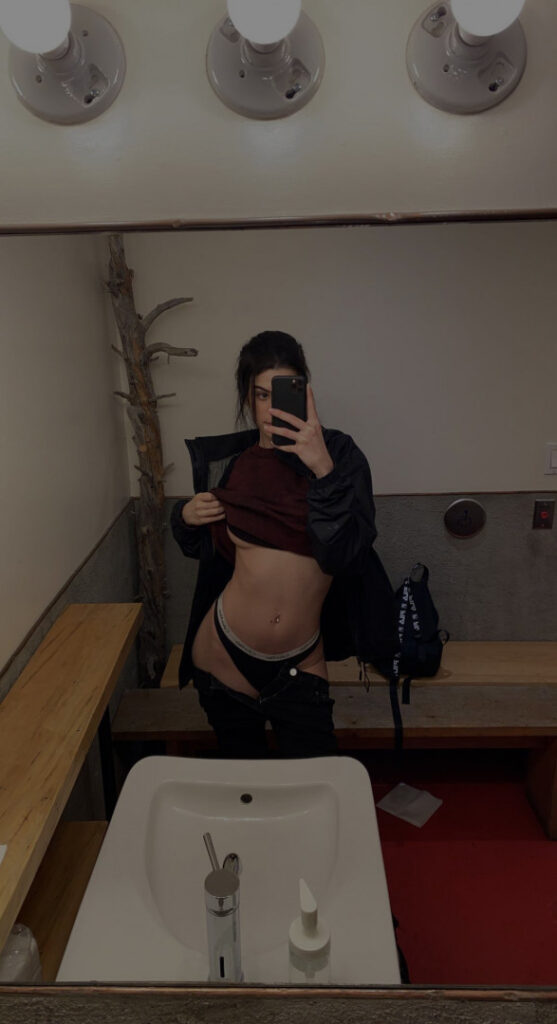 ellathrasher / Ella Thrasher – Nude Leaks Onlyfans