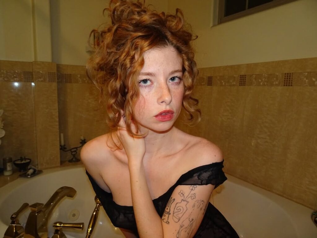 francesfarmer420 | contrachloe | Chloe Woodard – Nude Leaks Onlyfans