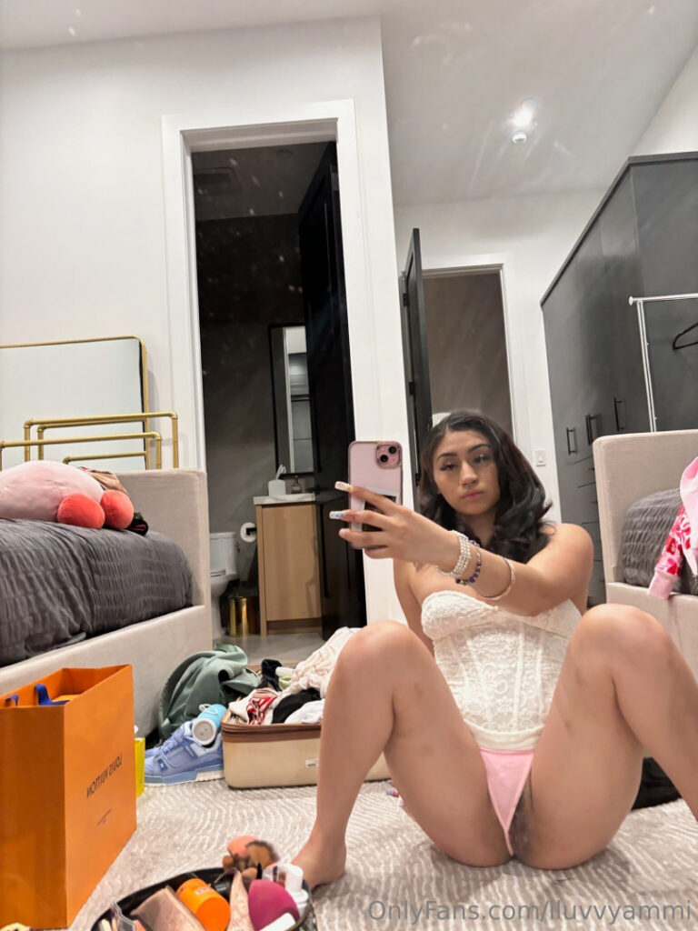 iluvvyammi – Nude Leaks Onlyfans