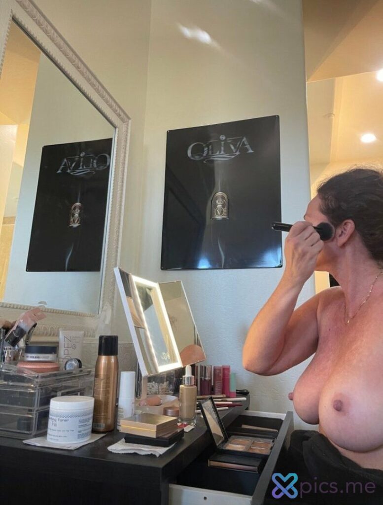 jenn_1k – Nude Leaks Onlyfans