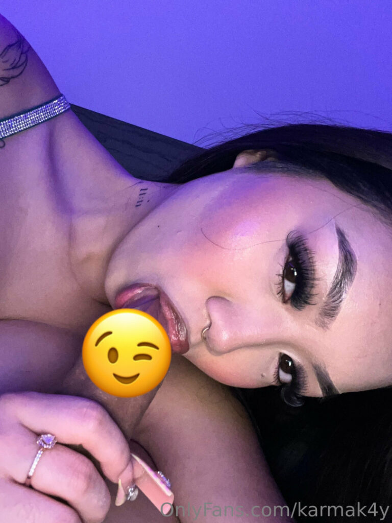 karmak4y | Milkteakitty | Spoiledkitt4n | Kell.ie – Nude Leaks Onlyfans