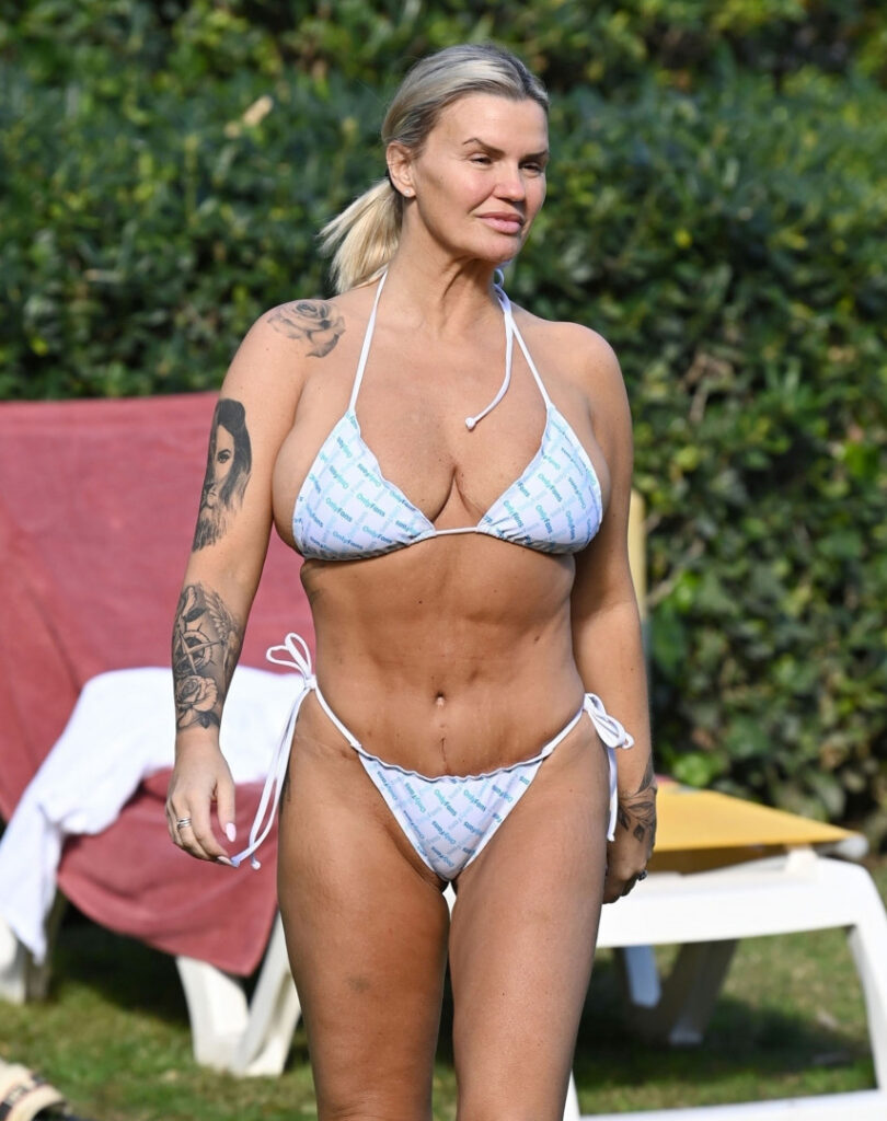 Kerry Katona – Nude Leaks Onlyfans