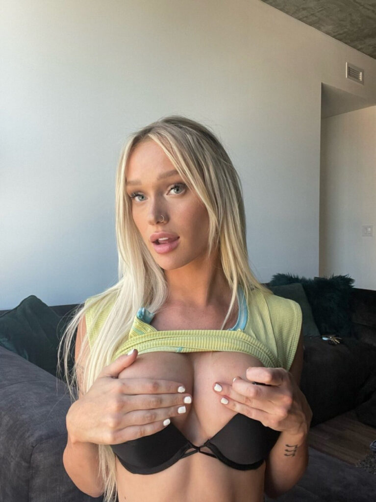 Lexie Wilcox & Lanie Wilcox / xoxolexie & xoxolanie – Nude Leaks Onlyfans