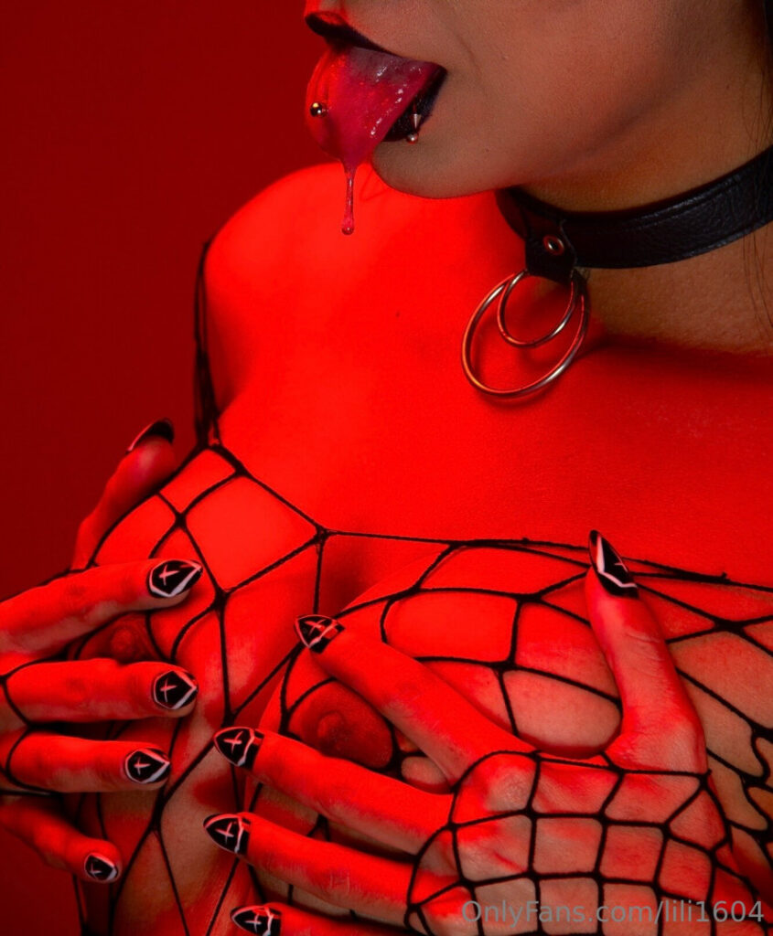 Liligoth  | lili1604 – Nude Leaks Onlyfans