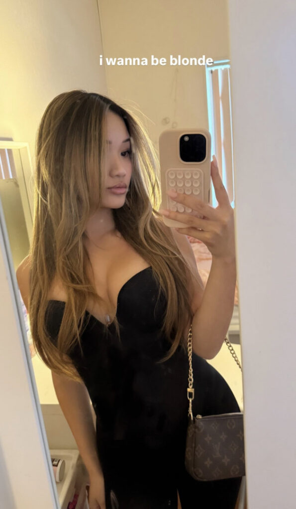 Lily Luen strawbunnyloop – Nude Leaks Onlyfans