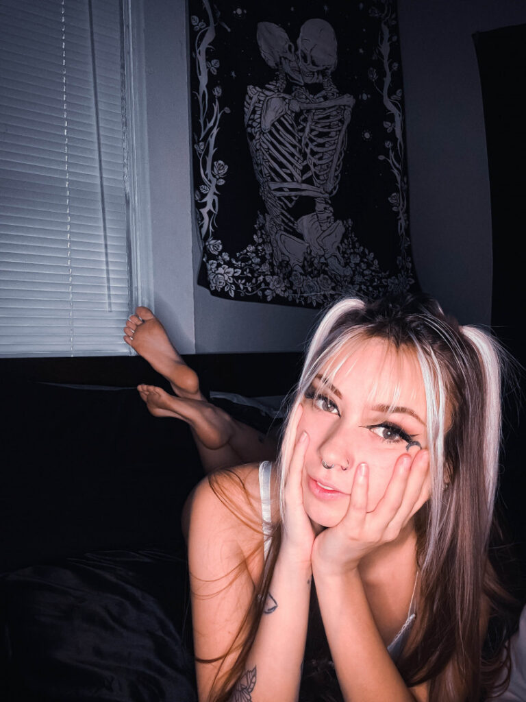 midnight_rav3n extraterrestrialeden – Nude Leaks Onlyfans