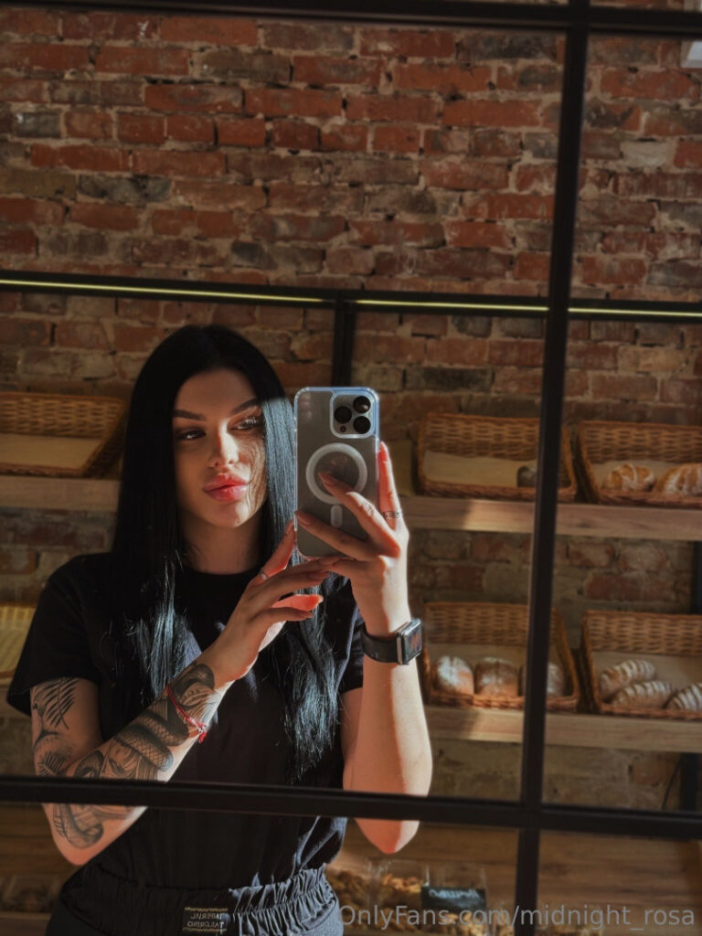 midnight_rosa – Nude Leaks Onlyfans