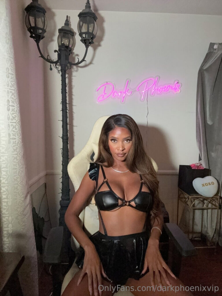 Phoenix Skye / Dark Phoenix / _imdarkphoenix_ – Nude Leaks Onlyfans