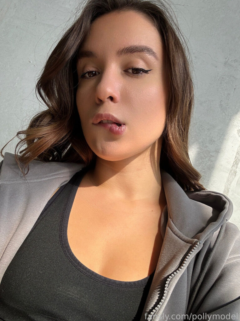 Polina Azarova / Pollymodel – Nude Leaks Onlyfans