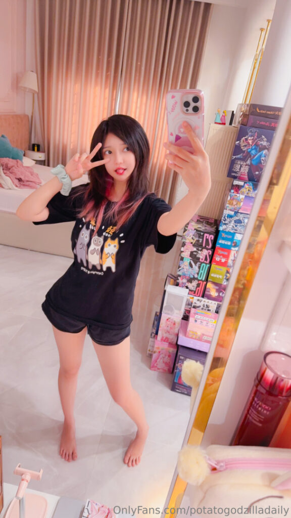 Potatogodzilla / Potato Godzilla – Nude Leaks Onlyfans