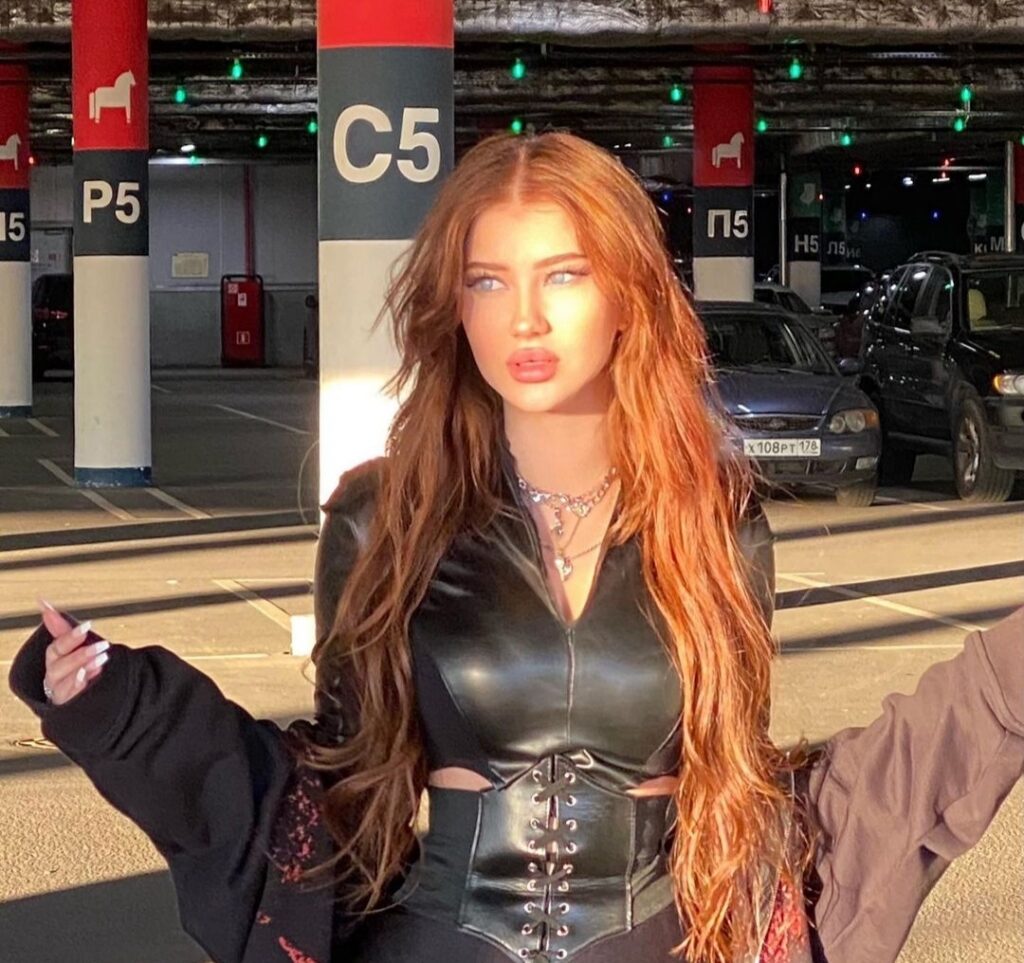 sofimoonlight / sophia_moonlight_vip / _1moonliight / Sofigonewild / sofi_milkys – Nude Leaks Onlyfans