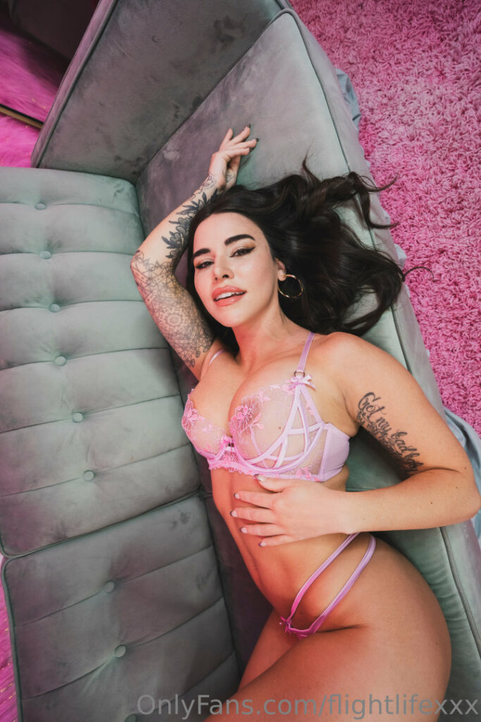 Suttin aka thatgirlsuttin – Nude Leaks Onlyfans