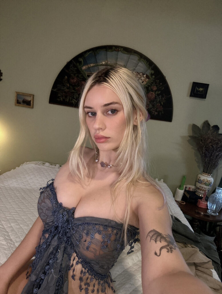 Swordgirlfriend/b.r.e.y – Nude Leaks Onlyfans