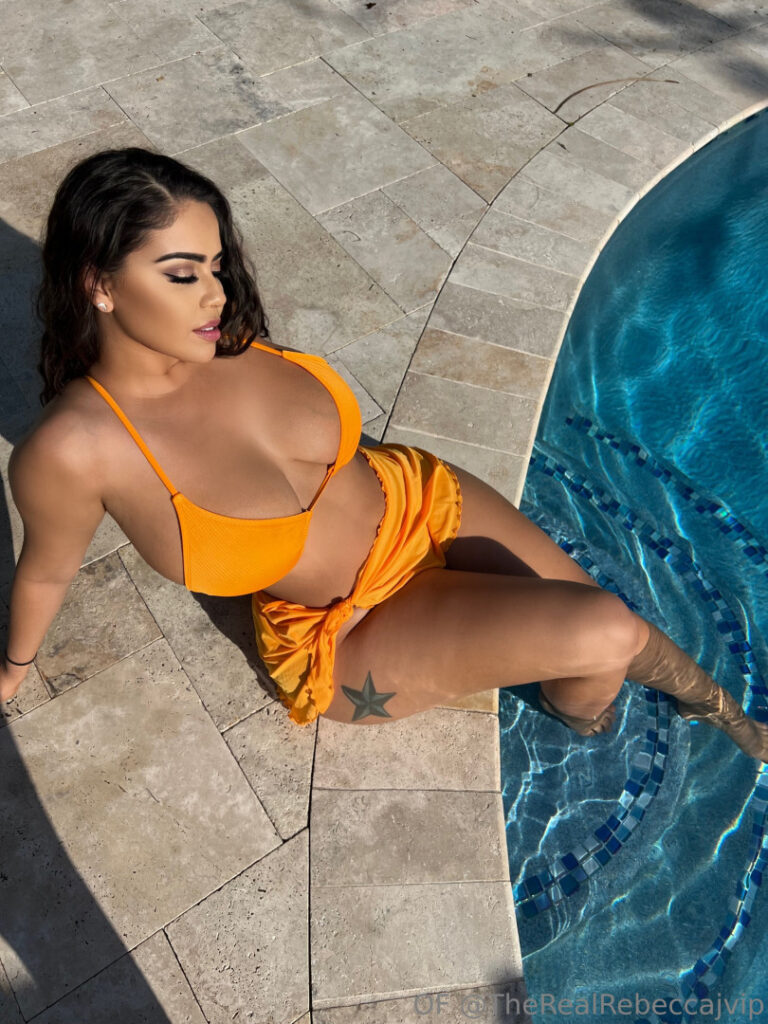 TheRealRebeccaJ / sm00ches – Nude Leaks Onlyfans