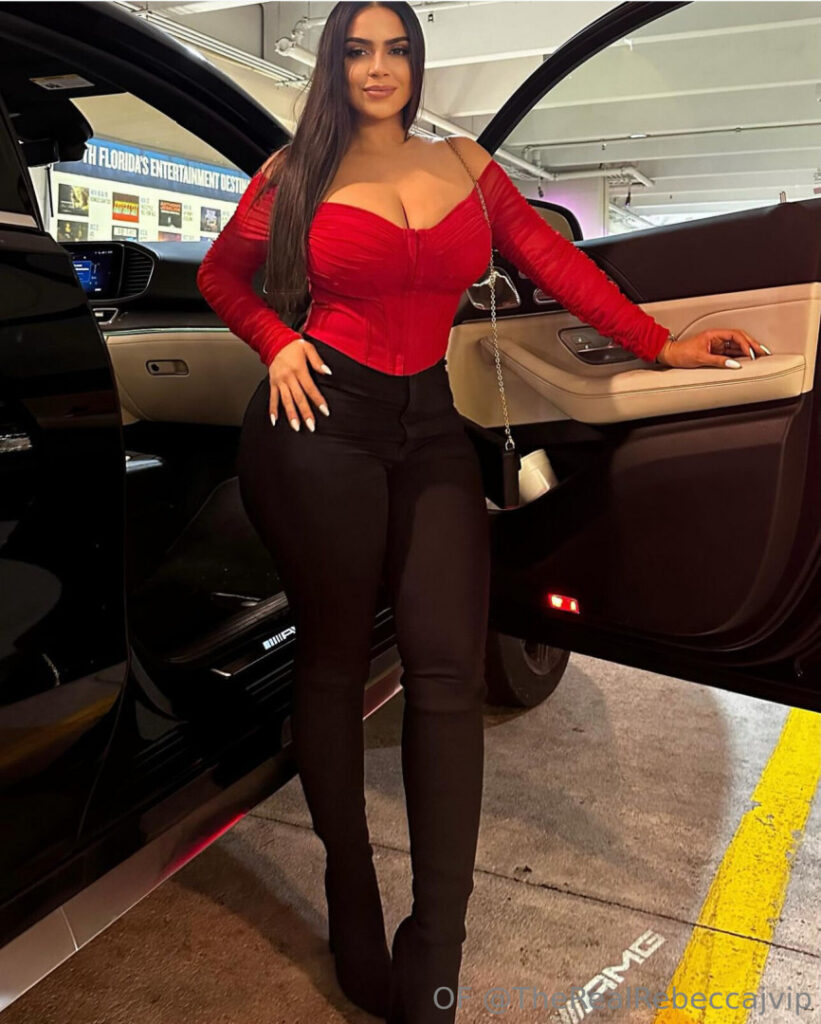 TheRealRebeccaJ / sm00ches – Nude Leaks Onlyfans